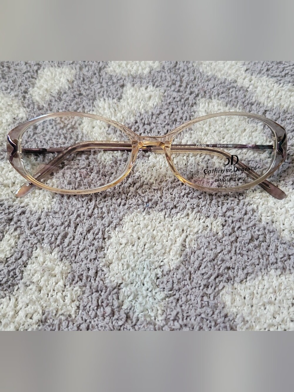 Catherine Deneuve Lunettes Oval Eyeglass Frames